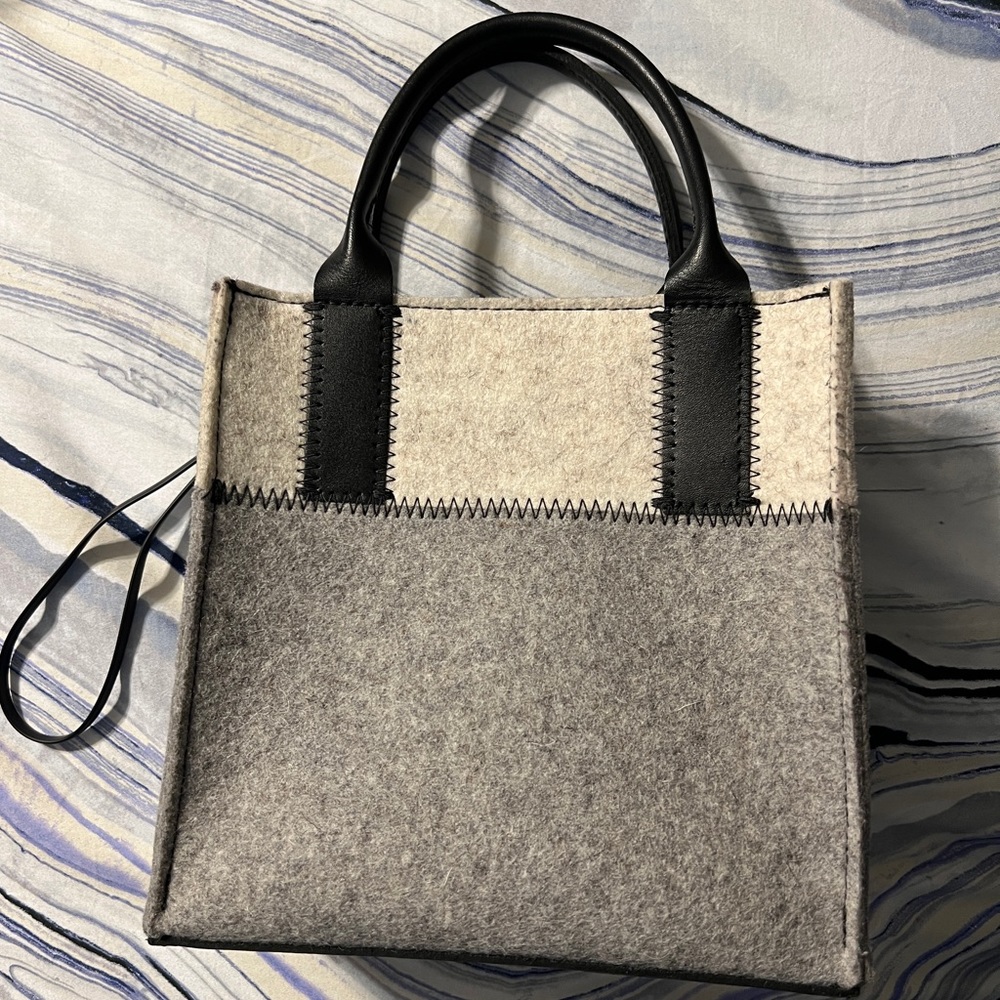 Graf Lantz Jaunt Mini Tote